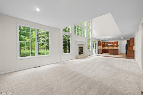 37903 Heron Lane Avon OH 44011