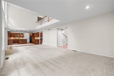 37903 Heron Lane Avon OH 44011