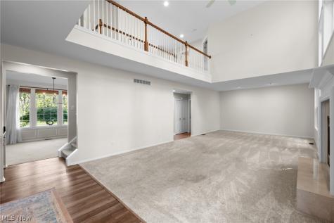 37903 Heron Lane Avon OH 44011