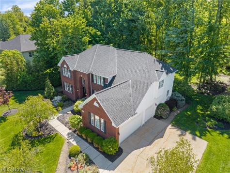 37903 Heron Lane Avon OH 44011