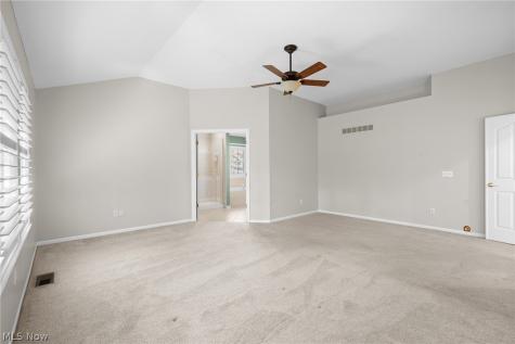 37903 Heron Lane Avon OH 44011