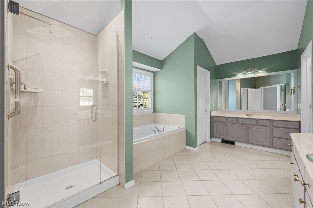 37903 Heron Lane Avon OH 44011