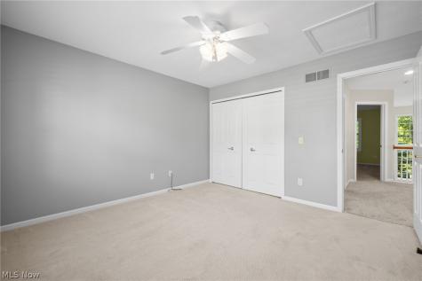 37903 Heron Lane Avon OH 44011