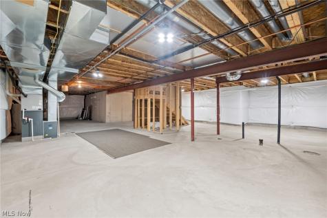 37903 Heron Lane Avon OH 44011