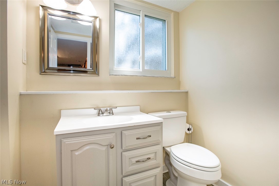 18267 Walnut Drive Strongsville OH 44149