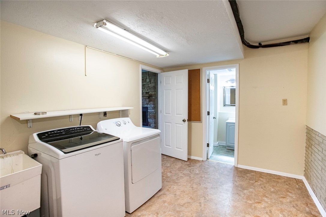 18267 Walnut Drive Strongsville OH 44149
