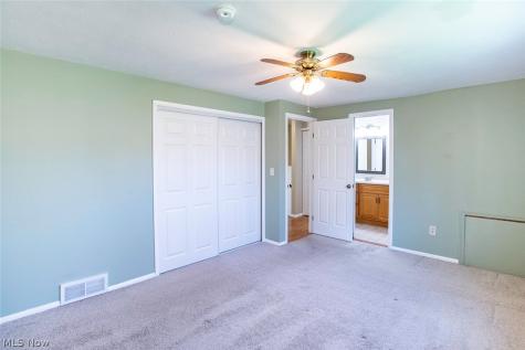 18267 Walnut Drive Strongsville OH 44149