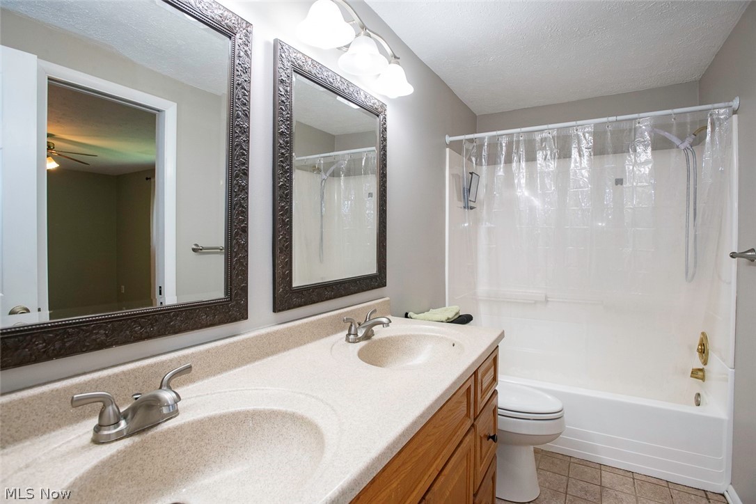 18267 Walnut Drive Strongsville OH 44149