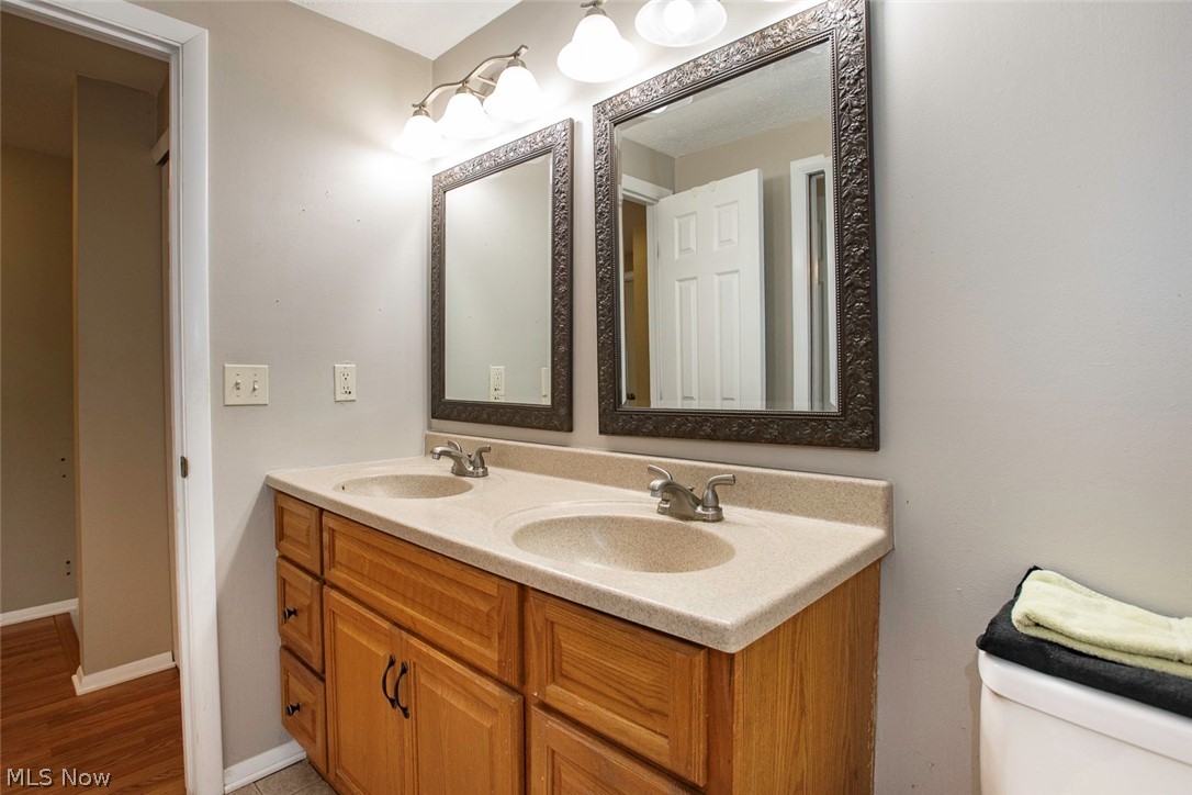 18267 Walnut Drive Strongsville OH 44149