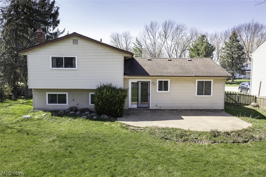 18267 Walnut Drive Strongsville OH 44149