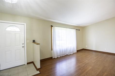 18267 Walnut Drive Strongsville OH 44149