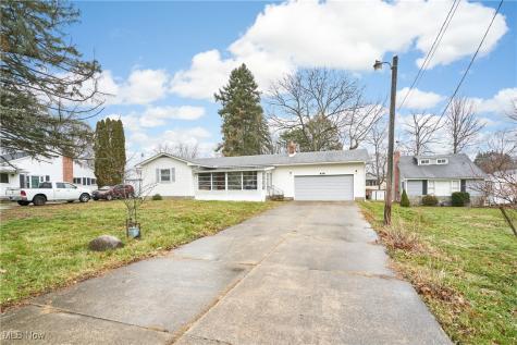 479 Junior Avenue Akron OH 44312