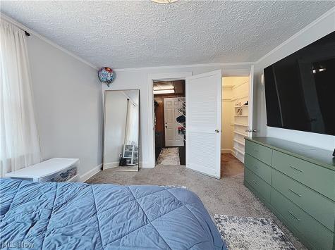 25291 Chatworth Drive Euclid OH 44117