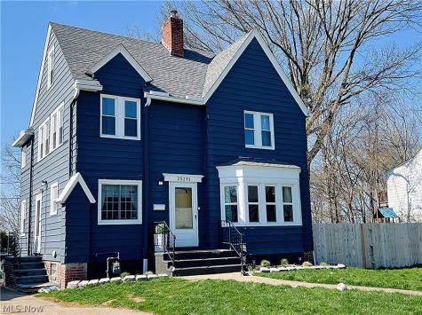 25291 Chatworth Drive Euclid OH 44117