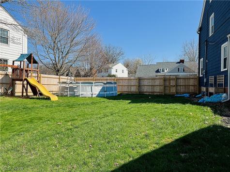 25291 Chatworth Drive Euclid OH 44117