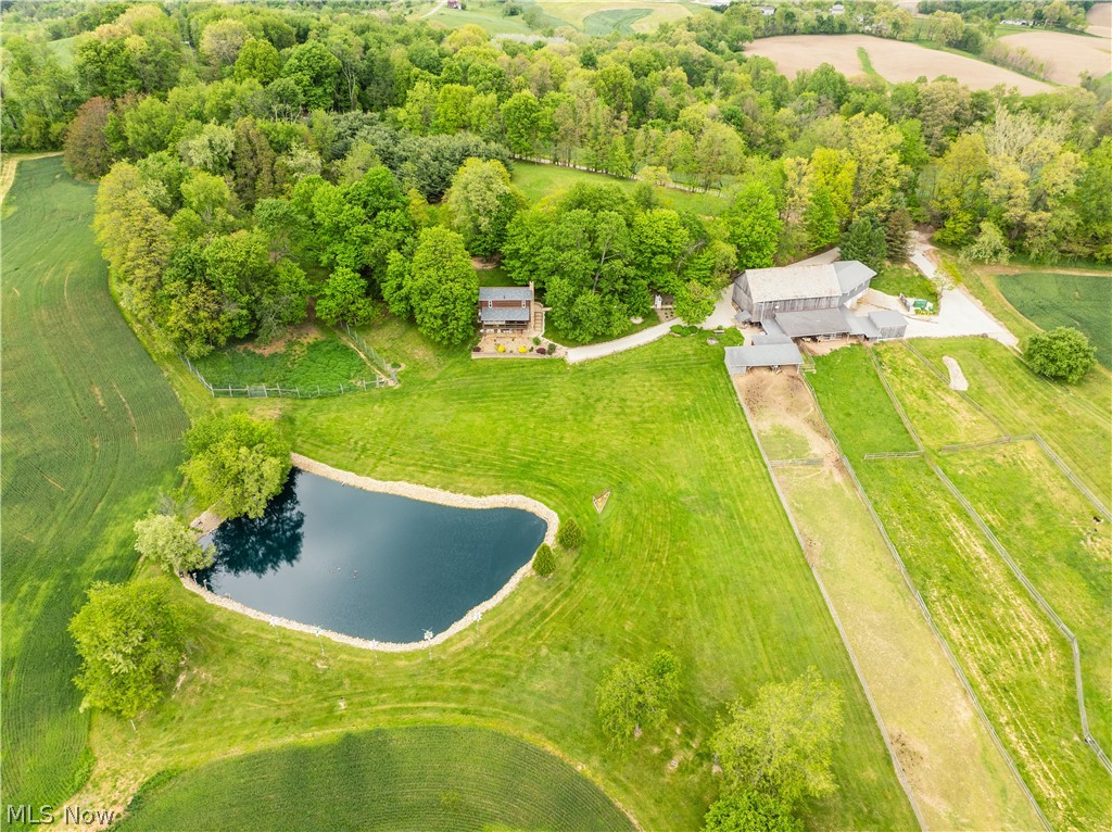 28957 Trail 420 Fresno OH 43824