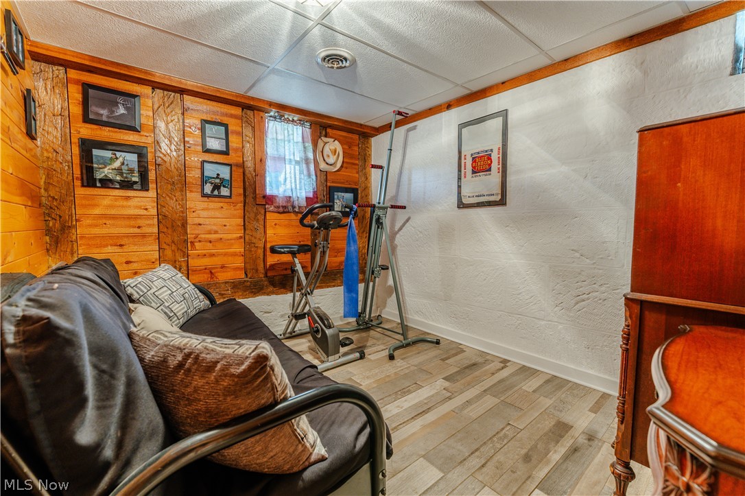 28957 Trail 420 Fresno OH 43824