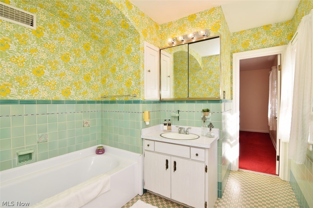 3118 Keswick Road Shaker Heights OH 44120