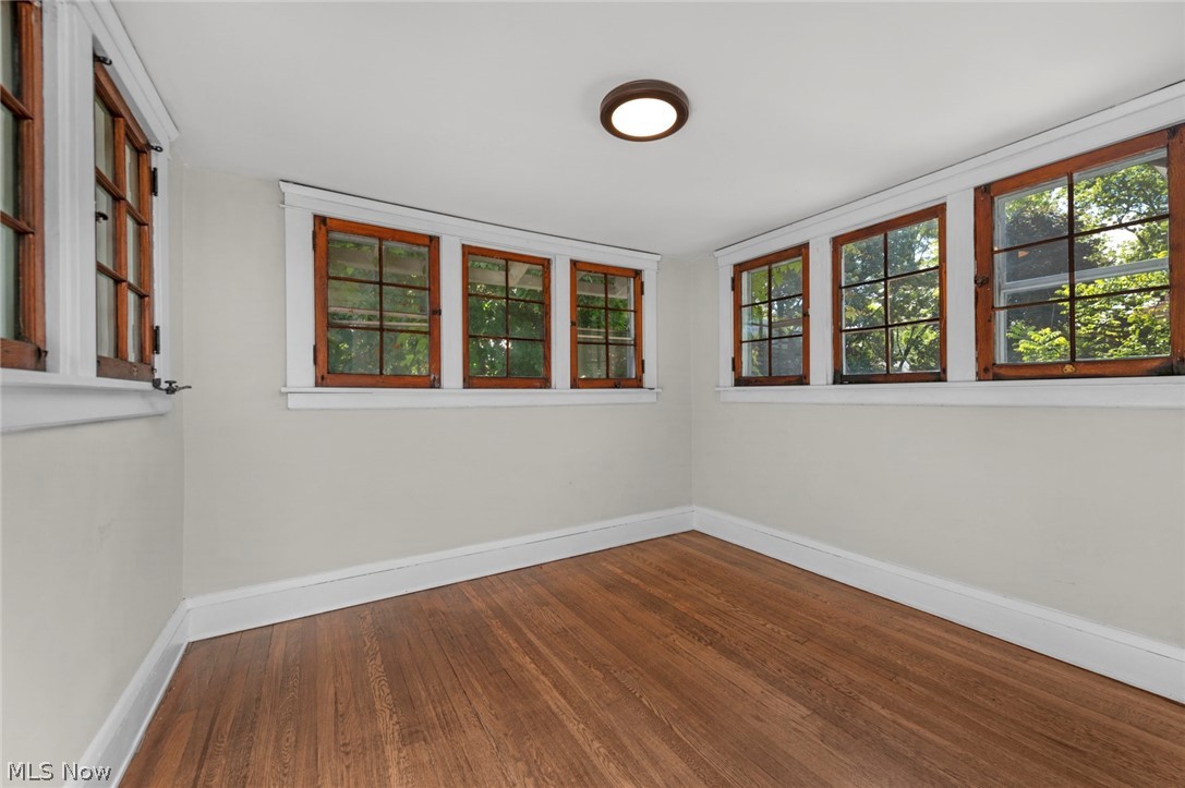 15242 Lake Shore Boulevard Cleveland OH 44110