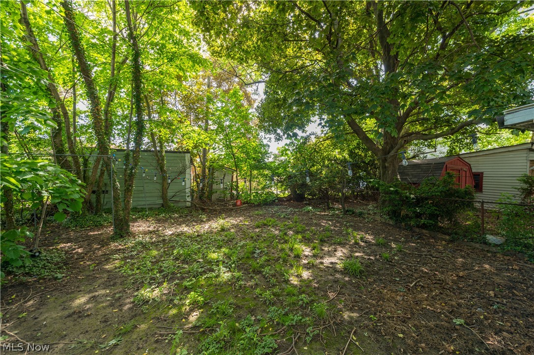 15242 Lake Shore Boulevard Cleveland OH 44110