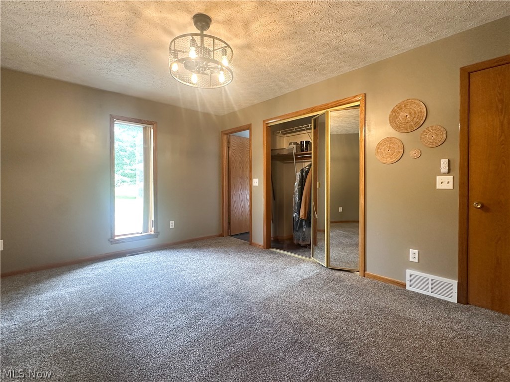 986 Bristol Champion Townline Road NE Bristolville OH 44402