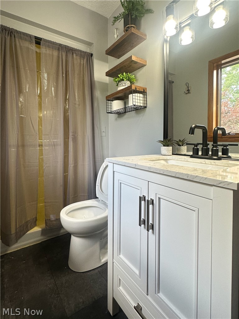986 Bristol Champion Townline Road NE Bristolville OH 44402