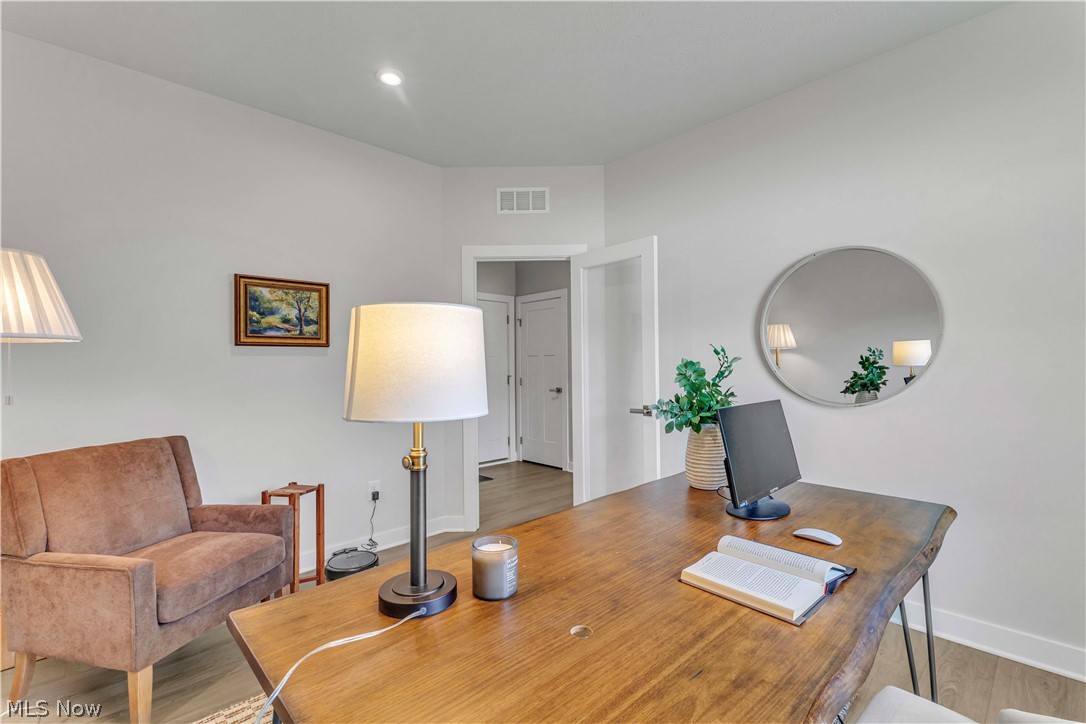 5320 Walnut Ridge Lane Sheffield Village OH 44054