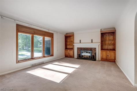 9985 Prospect Road Strongsville OH 44149