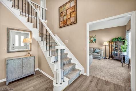 2285 N Bay Drive Willoughby OH 44094