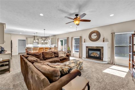 2285 N Bay Drive Willoughby OH 44094