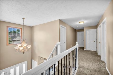 2285 N Bay Drive Willoughby OH 44094