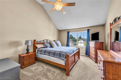 2285 N Bay Drive Willoughby OH 44094