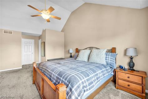 2285 N Bay Drive Willoughby OH 44094