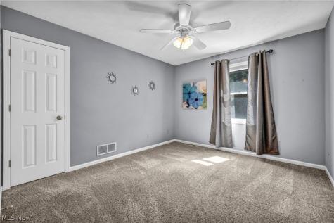 2285 N Bay Drive Willoughby OH 44094