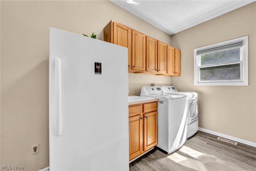 2285 N Bay Drive Willoughby OH 44094