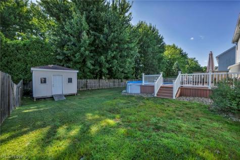 2285 N Bay Drive Willoughby OH 44094