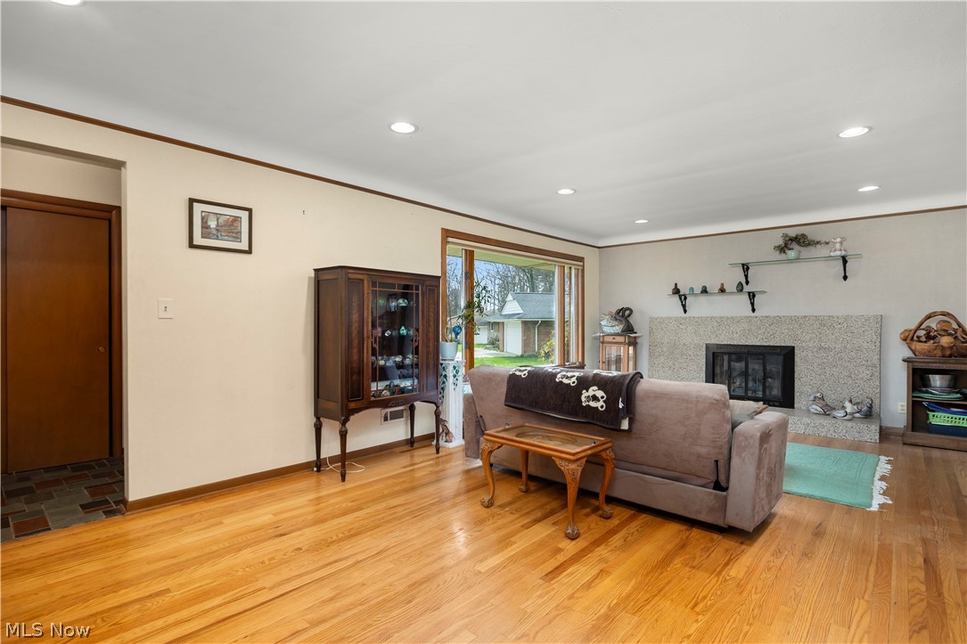 7564 Winding Way Brecksville OH 44141