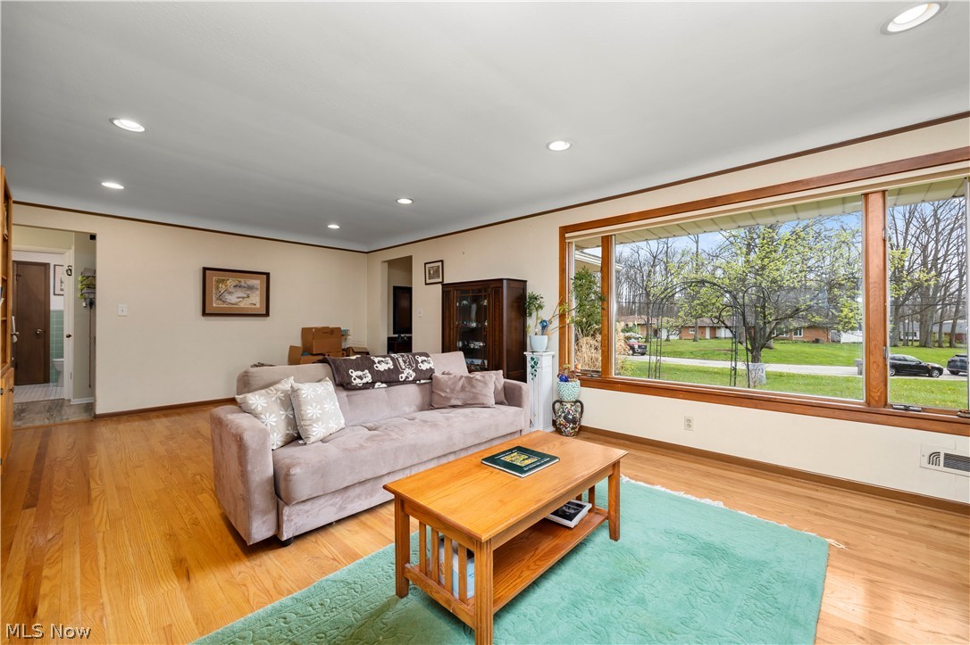 7564 Winding Way Brecksville OH 44141