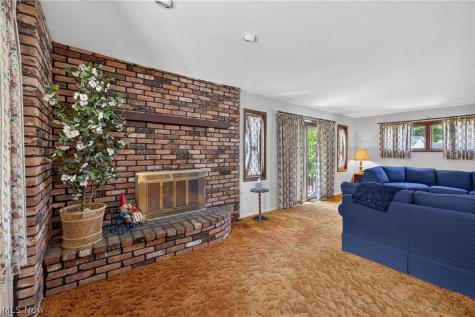 378 High Tee Street Willowick OH 44095