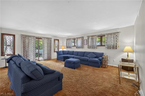 378 High Tee Street Willowick OH 44095