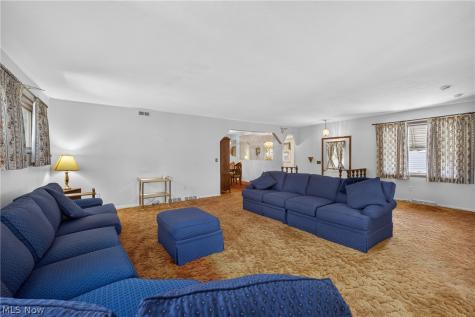 378 High Tee Street Willowick OH 44095