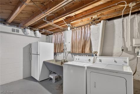 378 High Tee Street Willowick OH 44095