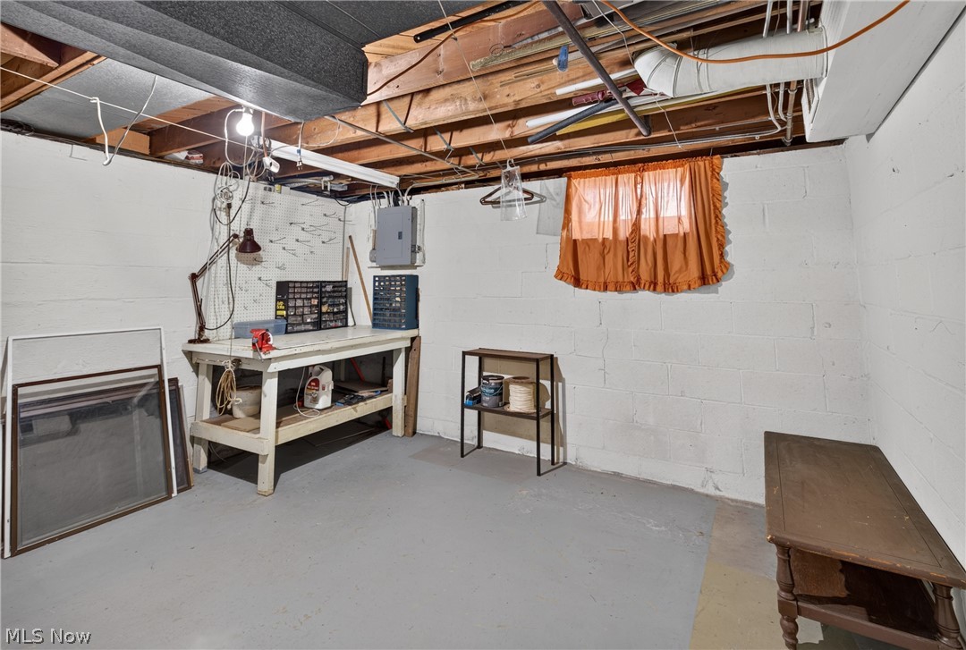 378 High Tee Street Willowick OH 44095
