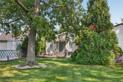 378 High Tee Street Willowick OH 44095