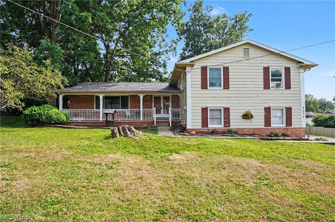 8524 Sleepy Hollow Drive NE Warren OH 44484
