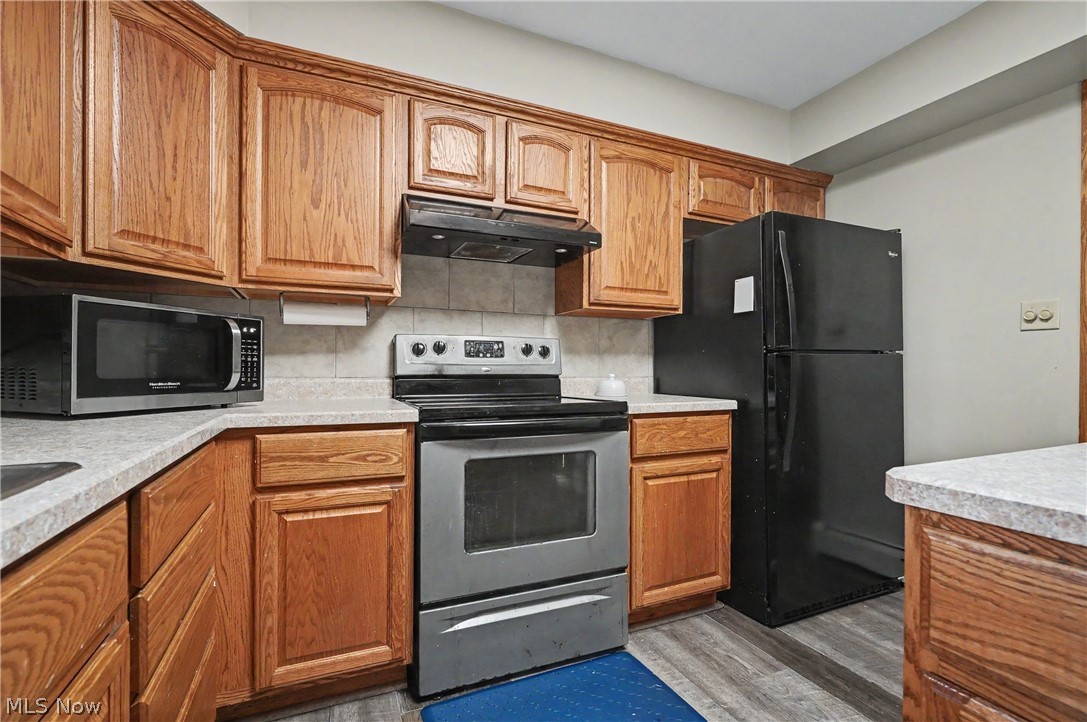 8524 Sleepy Hollow Drive NE Warren OH 44484