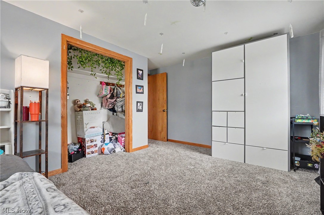 8524 Sleepy Hollow Drive NE Warren OH 44484