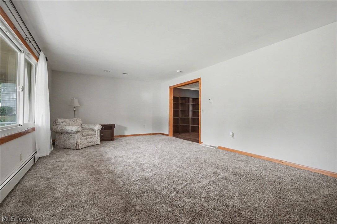 8524 Sleepy Hollow Drive NE Warren OH 44484