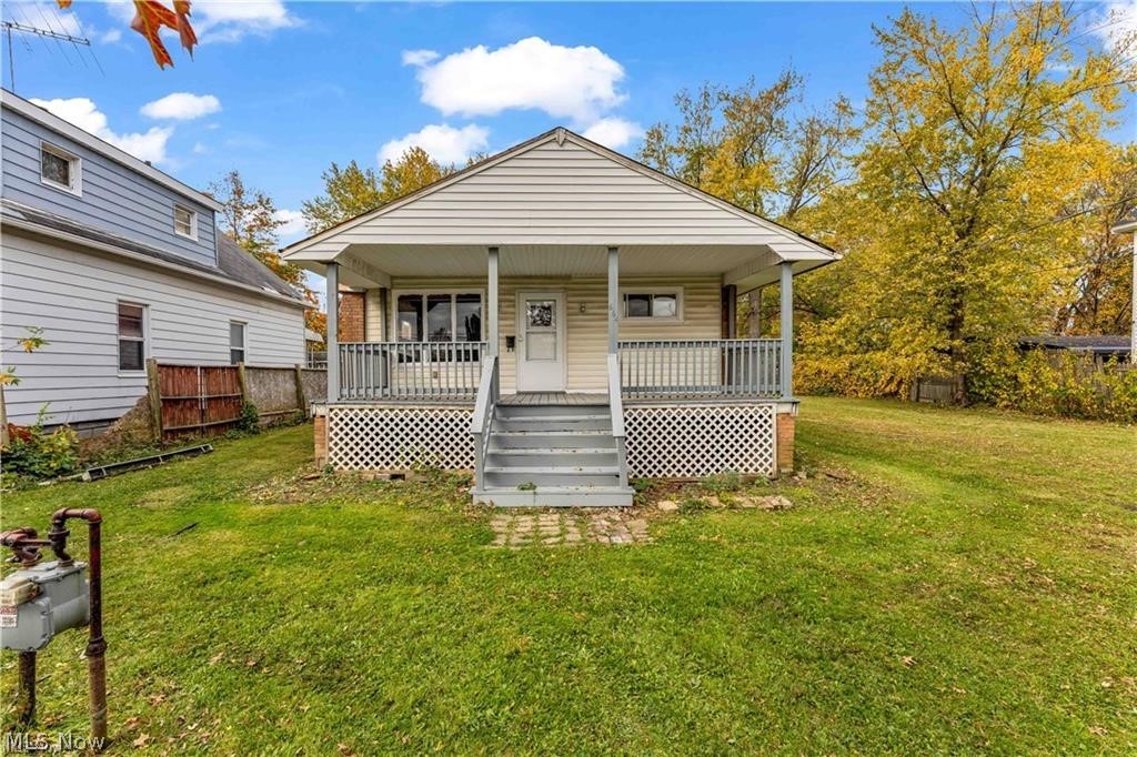 664 E 162nd Street Cleveland OH 44110