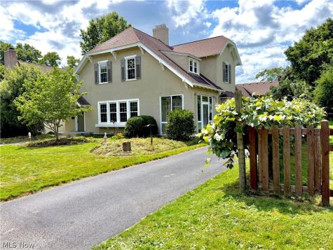 490 Dorchester Road Akron OH 44320